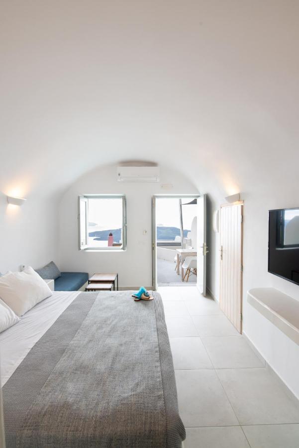 Caldera Cliff Illusion Lejlighedshotel Fira  Eksteriør billede