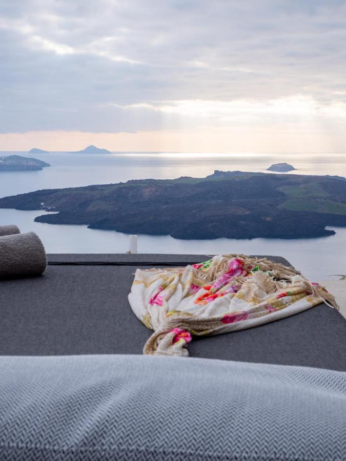 Caldera Cliff Illusion Lejlighedshotel Fira  Eksteriør billede