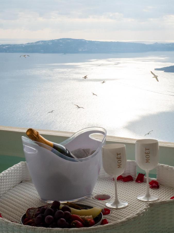 Caldera Cliff Illusion Lejlighedshotel Fira  Eksteriør billede