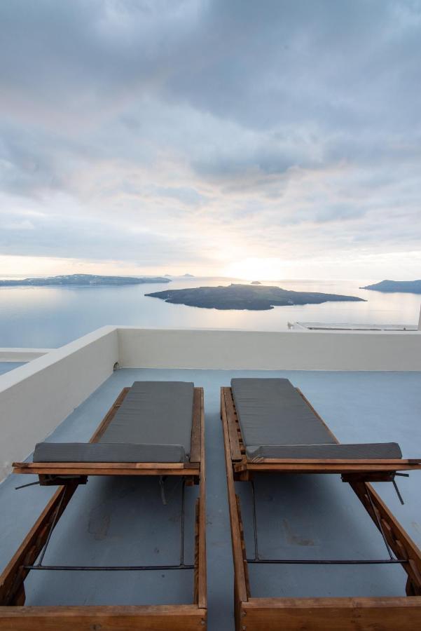 Caldera Cliff Illusion Lejlighedshotel Fira  Eksteriør billede